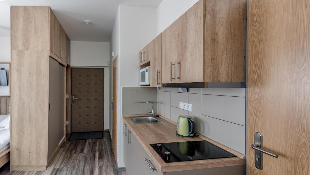 Modern Fully Equipped With Parking Zavadilka 2620 * Ceske Budejovice